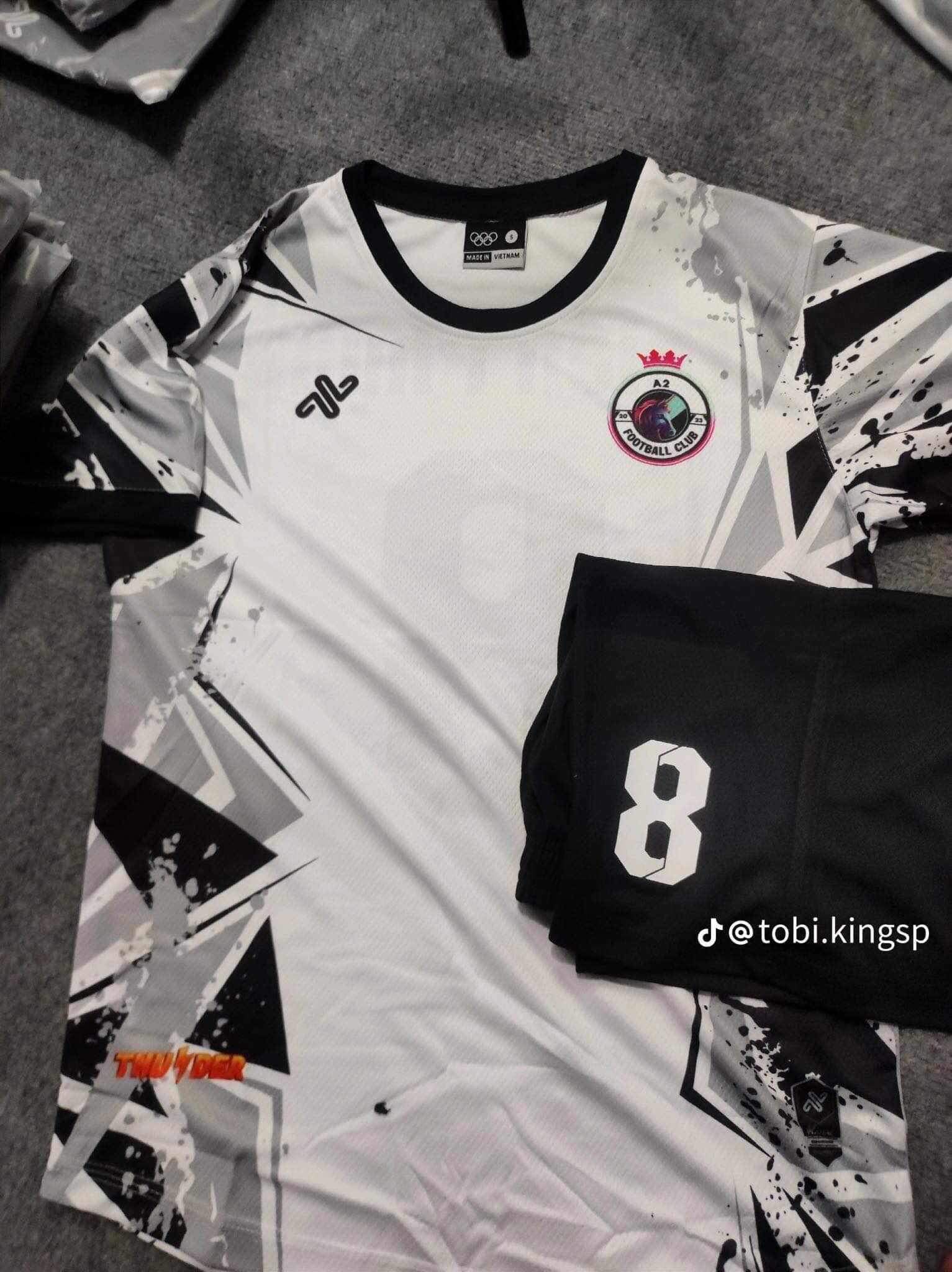 THUNDER FC