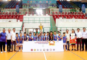 Đội U11 Bình Dương vô địch giải nhi đồng TP Cần Thơ mở rộng 2025