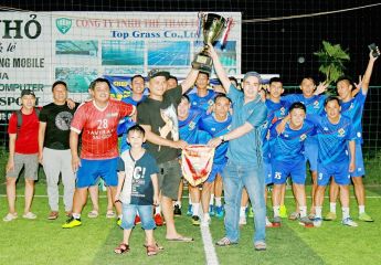 Thuận Trị (Vĩnh Long) vô địch Giải bóng đá Tứ hùng Vĩnh Long mở rộng 2019 
