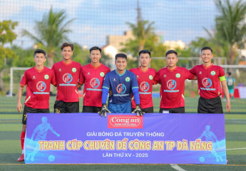 Hội DN Hòa Xuân đội bóng đầu tiên giành quyền vào bán kết Giải bóng đá truyền thống tranh Cúp chuyên đề công an TP Đà Nẵng lần thứ XV - 2025