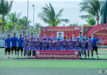 Hiếu Hoa Quahaco vào bán kết Giải bóng đá Vô địch sân 7 Miền Trung lần 3 năm 2025 - Tranh Cup Qualia De Hotel