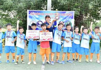 Đội NHN FC (TP Cần Thơ) vô địch Giải bóng đá U10 Cúp Vương Nam Hưng (TX. Bình Minh, Vĩnh Long)